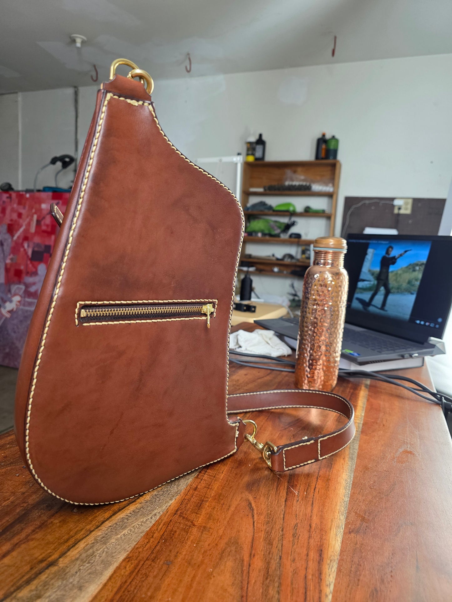 World Traveller - Italian Tuscan Crossbody