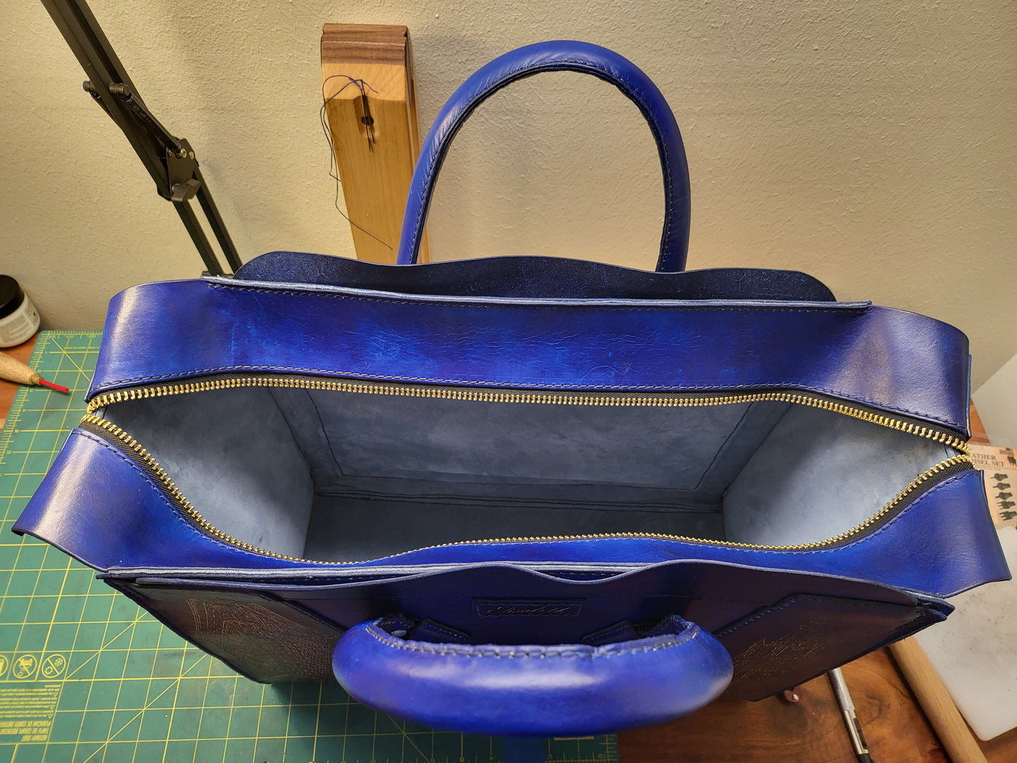 The Elisabeth Bag - NYC Night Scene Masterpiece